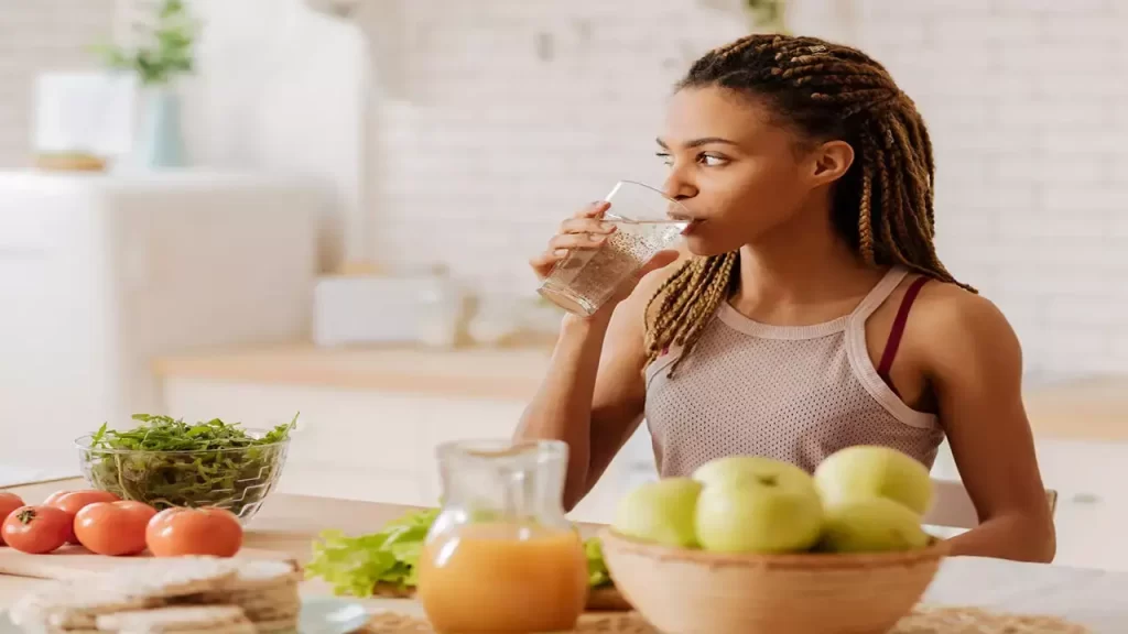 Can I drink water while eating in Telugu?